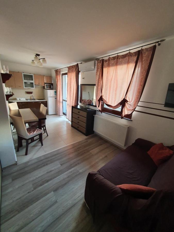 Krisi Apartman Hajdúszoboszló Kültér fotó