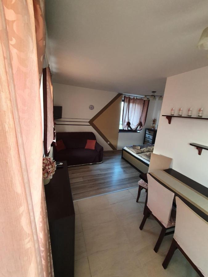 Krisi Apartman Hajdúszoboszló Kültér fotó